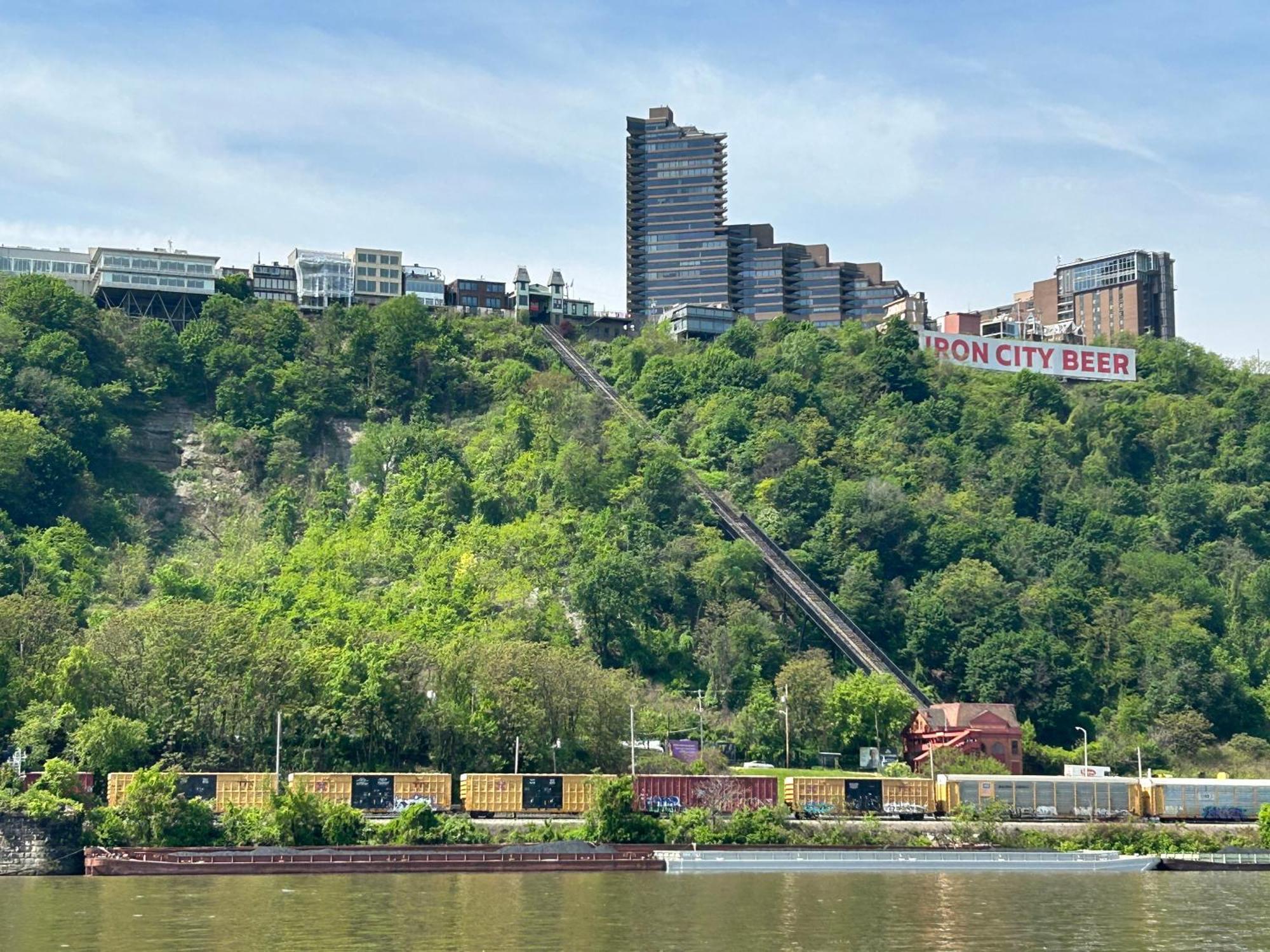 Luxe City Views Prime Location 24-7 Parking Gym Lounge Pittsburgh Exterior photo