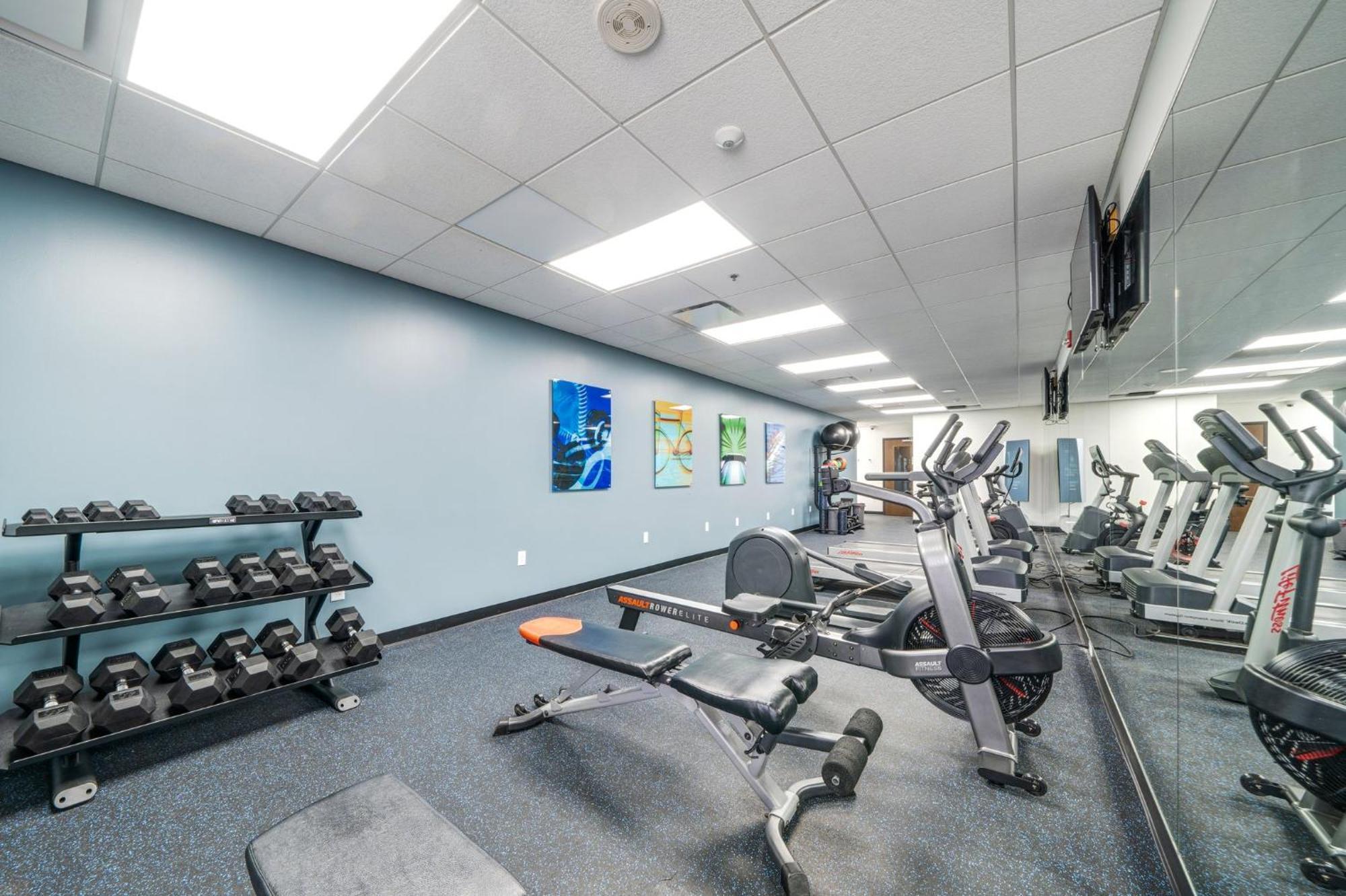 Luxe City Views Prime Location 24-7 Parking Gym Lounge Pittsburgh Exterior photo